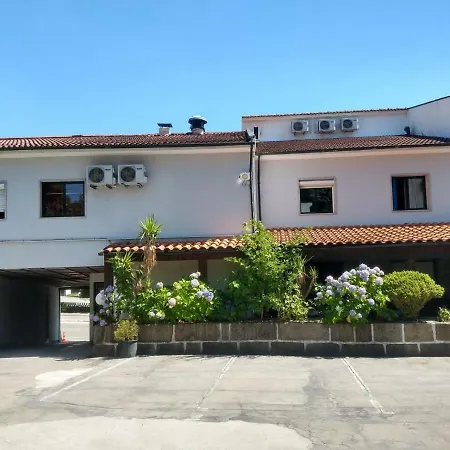 Residencial Montanhes Gasthof 3*