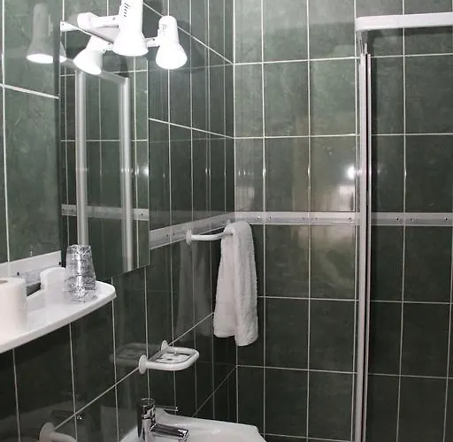 Residencial Montanhes Penzion Vila Real