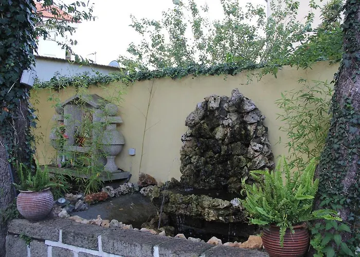 Penzion Residencial Montanhes Vila Real