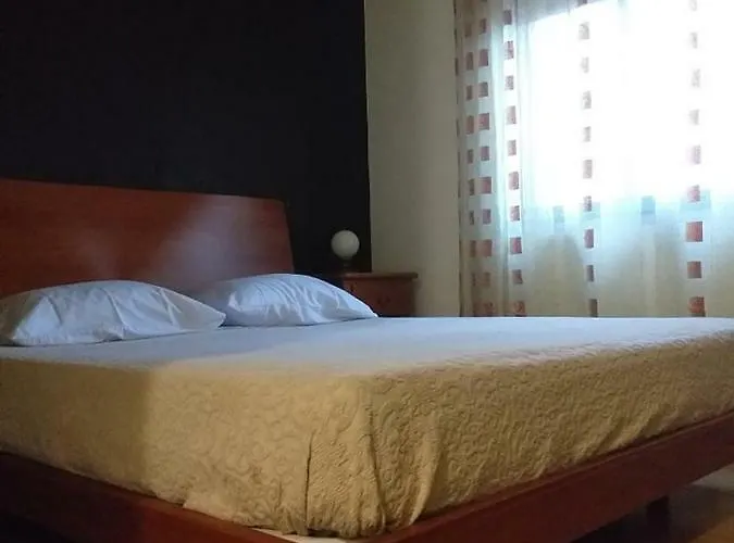 Penzion Residencial Montanhes Vila Real